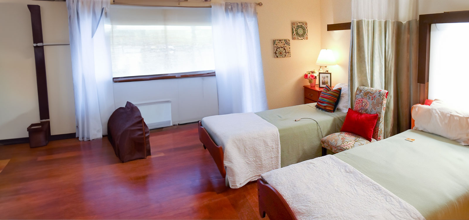 Ivy Creek interior - beds